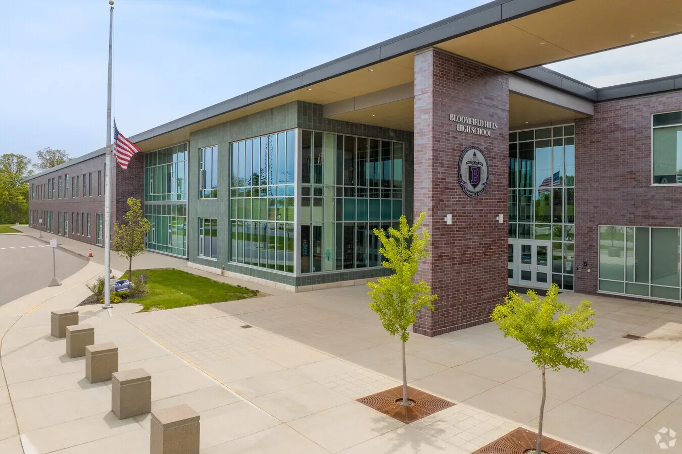 Bloomfield Hills Public Schools – Commercial tile installation project